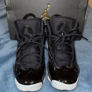 Jordan 6 Rings Black and White Sneakers